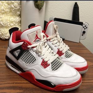 Jordan 4s Fire Red